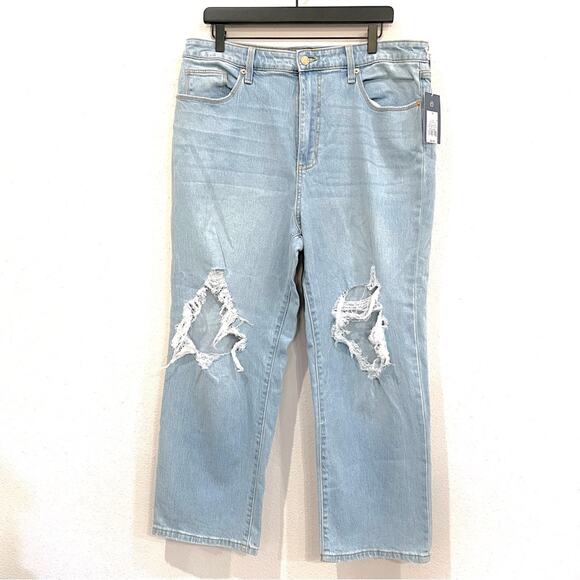 Universal Thread Highest Rise Straight Cropped Jeans in Super Light Wash 16 / 33 - Picture 13 of 13